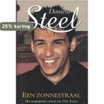 Een Zonnestraal 9789051083538 Danielle Steel, Boeken, Verzenden, Gelezen, Danielle Steel