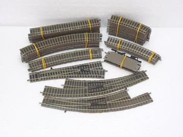 Fleischmann H0 - Voie ferrée pour trains miniatures (33)
