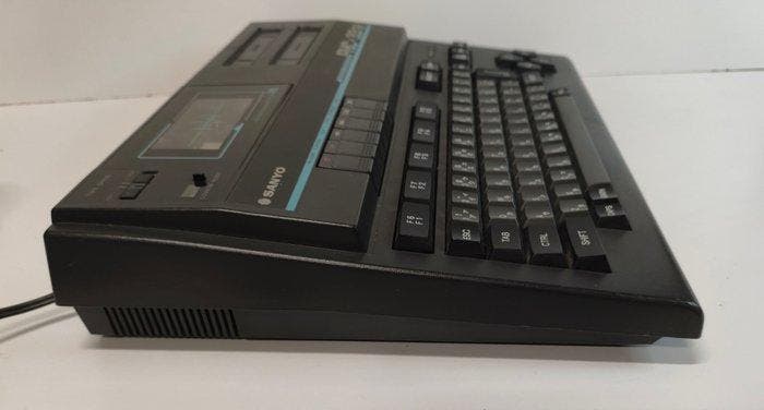 Sanyo, MSX PHC-33 - Computer (a166621969) — Spelcomputers