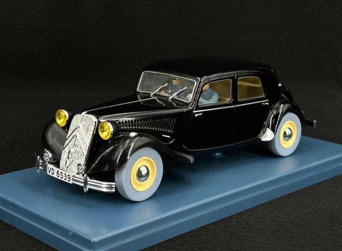 Tintin - 2 - Album : LAffaire Tournesol - La Citroën, Livres, BD | Comics