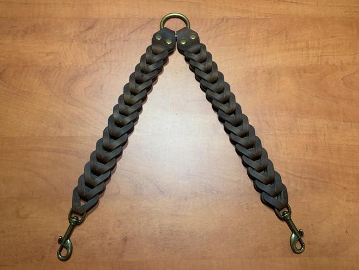 Leren duo honden riem brown, Autos : Pièces & Accessoires, Autres pièces automobiles, Enlèvement ou Envoi