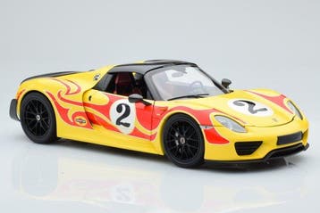 Minichamps 1:18 - Voiture de sport miniature - Porsche 918