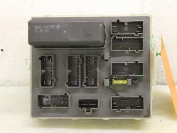 Zekeringkast Ford Focus O83276, Nieuw