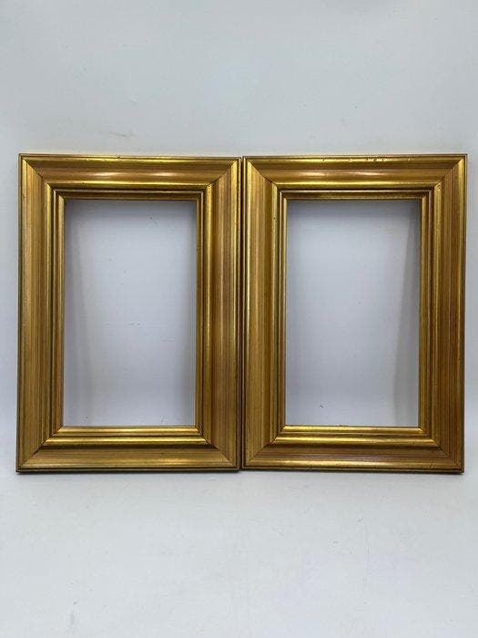 Lijst (2) - Hout - Paar gouden lijsten, Antiek en Kunst, Curiosa en Brocante