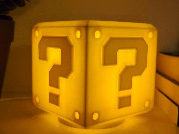 Custom Item - Super Mario - Question Mark Block - Lamp -, Games en Spelcomputers, Spelcomputers | Overige Accessoires