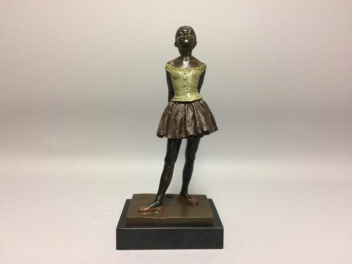 sculptuur, La petite danseuse naar Degas - 38 cm - Brons, Antiquités & Art, Curiosités & Brocante