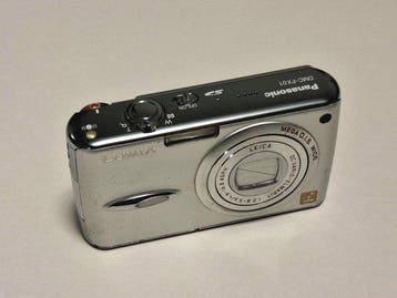 Panasonic DMC-FX01 Appareil photo numérique