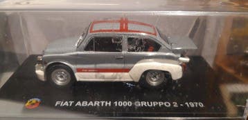 1:24 - Voiture miniature (2) - FIAT Abarth 1000 (1970) +, Nieuw