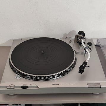 Technics - SL-D2 Platenspeler