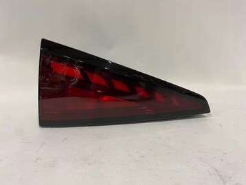 MG 3 MG3 III 24 - linker binnen LED achterlicht Europa A3101, Verzenden, Gebruikt