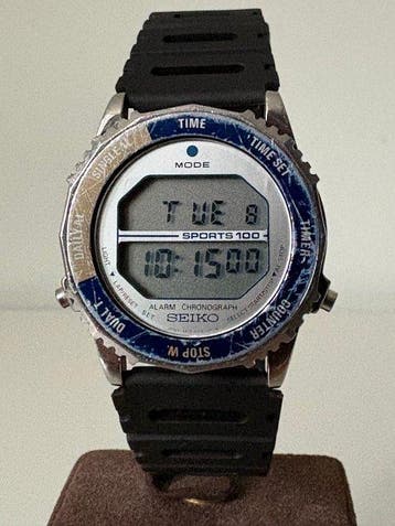 Seiko - Rotocall A8296019 – Astronaut – Sports 100 – 1982 –