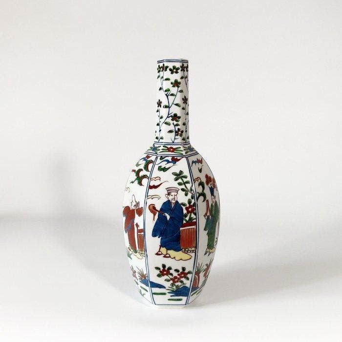 Vaas - Porselein - Japan - Figuratieve Veelkleurige Vaas, Antiek en Kunst, Antiek | Overige Antiek