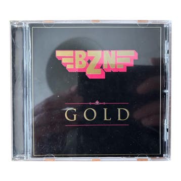 BZN - Gold (COVER2) (CD) (TWEEDEHANDS), Verzenden, Nieuw in verpakking