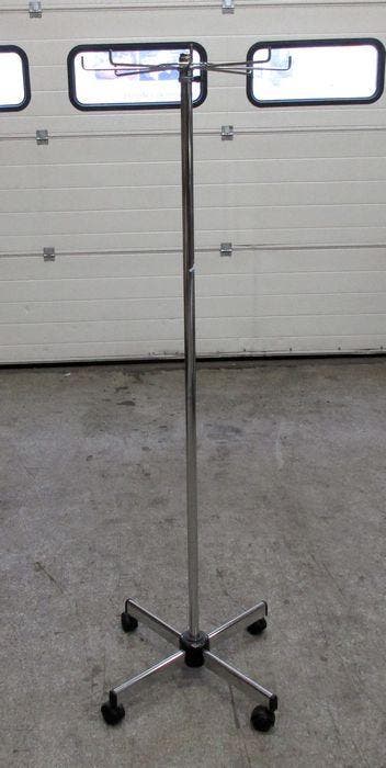 Hakendisplay met 8 haken, Kledinghaak ø43 x H150 cm
