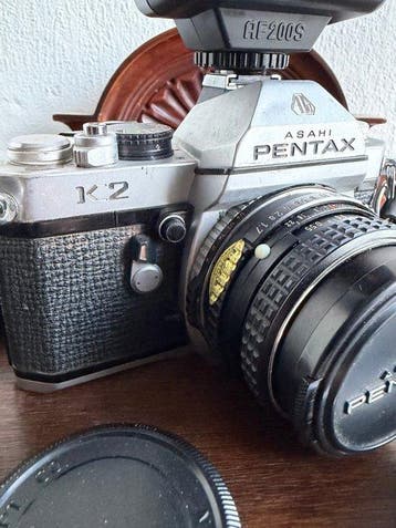 Pentax K2 + lenzen + acc. | Analoge camera