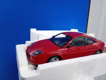 Laudoracing 1:18 - Voiture de sport miniature - Fiat Coupé
