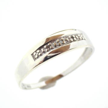 8 karaat rijring met diamanten; 0,015 ct., Handtassen en Accessoires, Ringen, Gebruikt, 20 of groter, Wit, Ophalen of Verzenden
