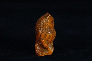 Absolute veiling - Gesigneerde Gyokusho uil (Fukuro) netsuke