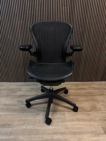Grote Voorraad Herman Miller Aeron Graphite - Configureer, Verzenden, Bureaustoel