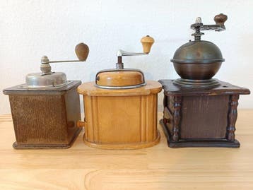 Zassenhaus, KyM - Koffiemolen (3) - Hout, Metaal, Staal