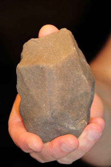 Paleolithisch Steengoed Bifaces - 107 mm (Zonder