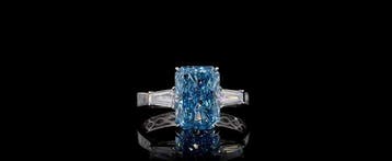 Ring - 14 karaat Witgoud - 3.82ct. tw. Blauw Diamant (Fancy