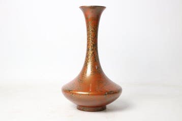 Vase en bronze de Takaoka signé Hun, à patine marbrée et, Antiquités & Art