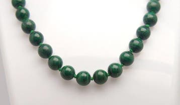 Collier vintage de perles rondes en malachite verte 59 g -