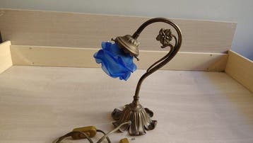 Gebogen tafellamp - Art Nouveau-lamp in verguld brons -