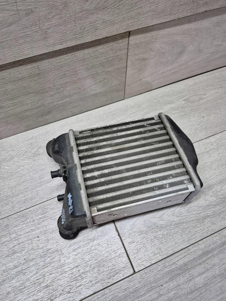 Fiat 500 Abarth intercooler rechts 887450000, Auto-onderdelen, Airco en Verwarming, Gebruikt, Verzenden