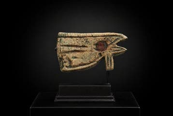 Het Oude Egypte Grote faience Udjat. 11 cm breed. - 6 cm