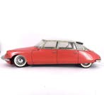 Paya - Voiture miniature - Vintage 60´s Citroën DS 19 with