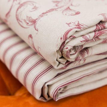 BA218 - Paar gecoördineerde woontextielstoffen -