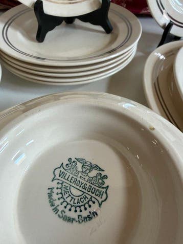 Villeroy & Boch - Service de table - ECHT METTLACH Chic,, Antiquités & Art