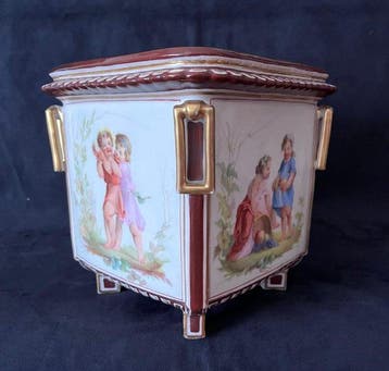Pot de fleurs - Porcelaine