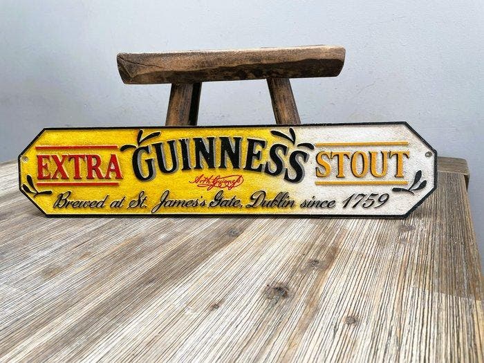 Guinness - Pub sign - Enseigne publicitaire - Fonte, Antiquités & Art, Antiquités | Assiettes décoratives & Carrelages