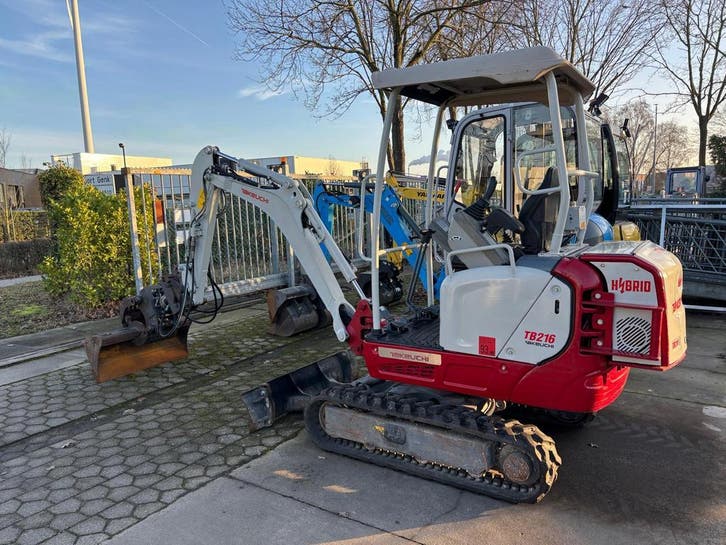 Minigraver graafmachine Kraantje TAKEUCHI NEUSON YANMAR JCB, Articles professionnels, Machines & Construction | Grues & Excavatrices
