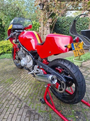 Yamaha - XJ600S - Special - NO RESERVE - 600 cc - 1999