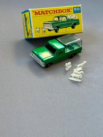 Matchbox 1:64 - Modelauto - Kennel Truck, Nieuw