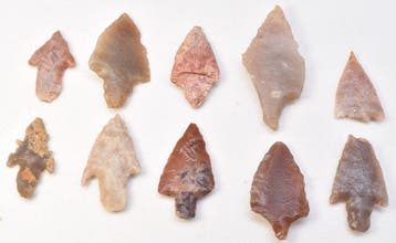 Neolithisch Jasper, Flint 10 pijlpunten AA++ (Zonder