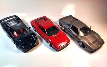 3 x Ferrari 1984/95 1/16 - 1/18 - Voiture miniature (3)
