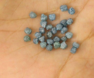 Diamant 120 ct natuurlijke blauwe ruwe- 24 g