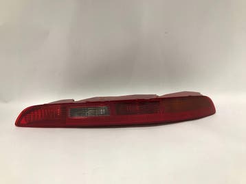 Audi Q3 8U 11-15 rechter achterlicht onder, Autos : Pièces & Accessoires, Verzenden