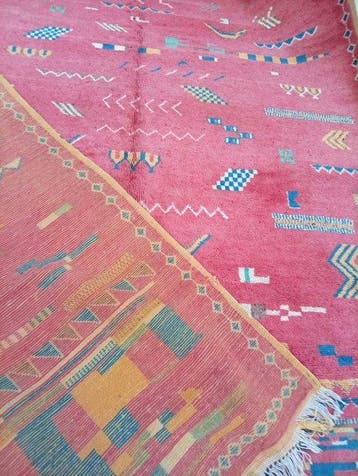 Moroccan Berber Rug – Red Wool – Multicoloured Geometric, Nieuw