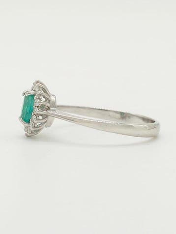 Ring - 18 karaat Witgoud Smaragd - Diamant, Nieuw