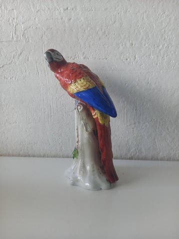 Ernst Bohne & Söhne - sculptuur, Perroquet Ara - 20 cm -