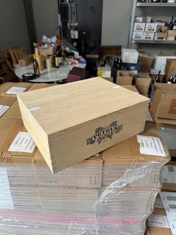 2017 Petrus - Pomerol - 3 Bouteilles (0,75 L), Nieuw