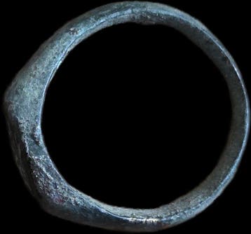 Oud-Romeins Bronzen ring met vogel (Zonder minimumprijs)