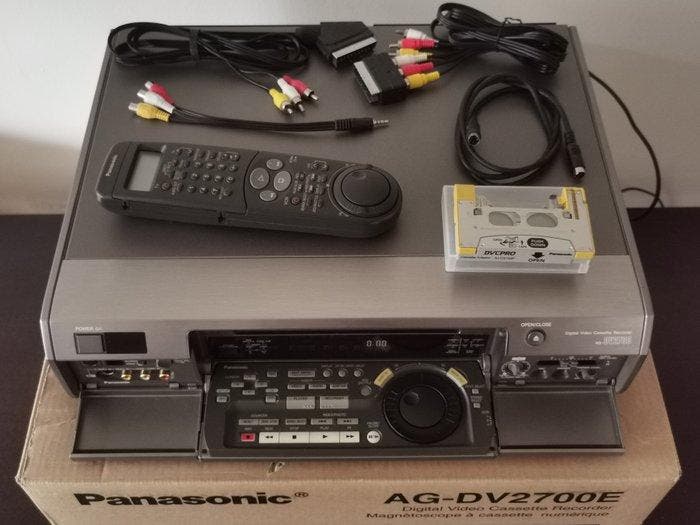 Panasonic AG-DV2700E Videorecorder, Collections, Appareils photo & Matériel cinématographique