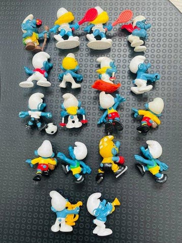 Peyo - Speelgoed Puffi vintage smurfs lotto 18 pezzi anni 70